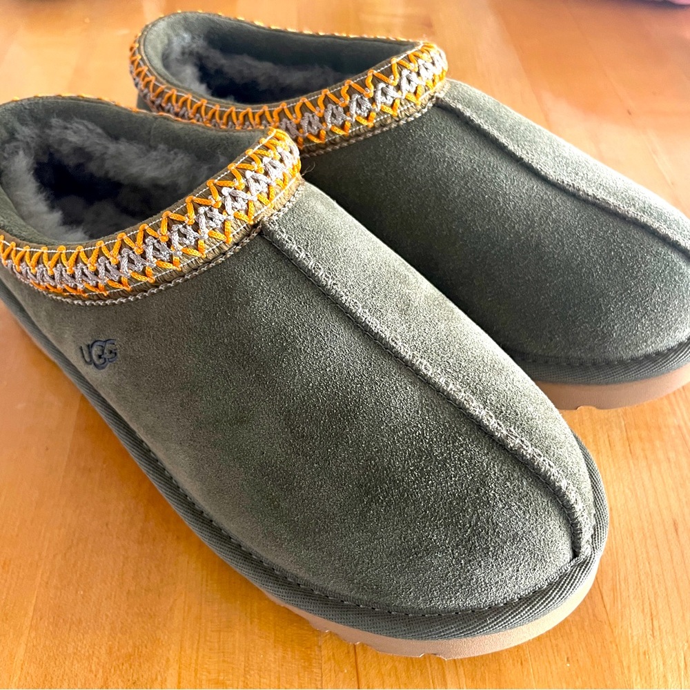 UGG Tasman Slippers NWT